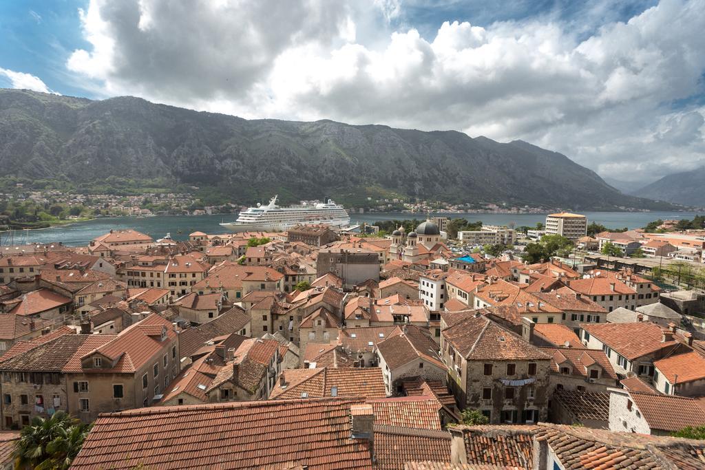 Neda Apartment Kotor Eksteriør bilde