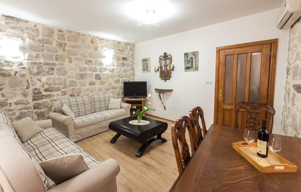 Neda Apartment Kotor Eksteriør bilde